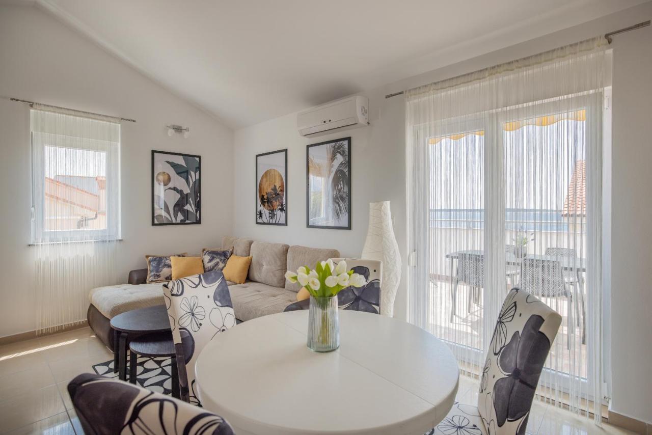 Appartamento Chill 4 Real Sea View Mandre Esterno foto