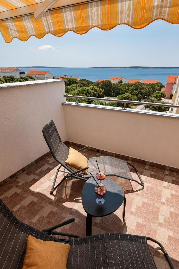 Appartamento Chill 4 Real Sea View Mandre Esterno foto