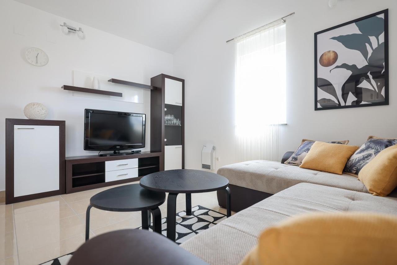 Appartamento Chill 4 Real Sea View Mandre Esterno foto
